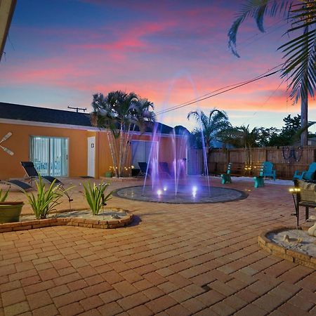 Coastal Villa W Amazing Courtyard - Splash Pad! Sarasota Dış mekan fotoğraf