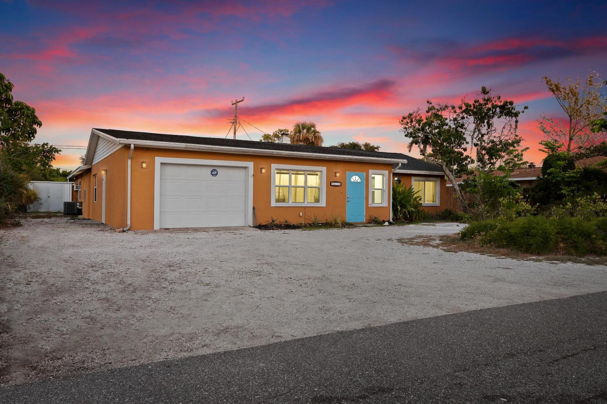 Coastal Villa W Amazing Courtyard - Splash Pad! Sarasota Dış mekan fotoğraf