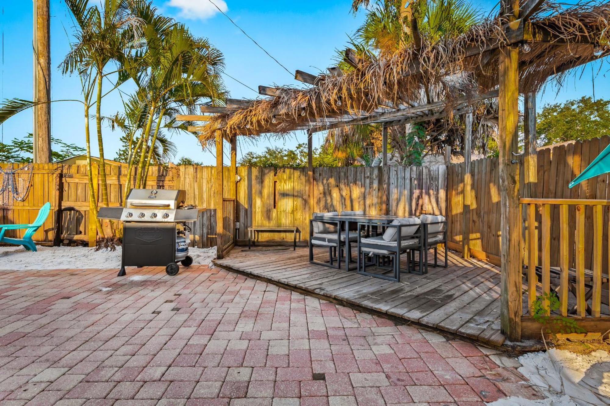 Coastal Villa W Amazing Courtyard - Splash Pad! Sarasota Dış mekan fotoğraf
